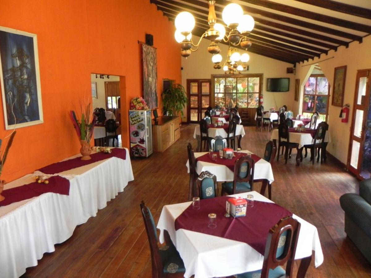 Hotel Puerto Libre Puerto Barrios Exterior foto